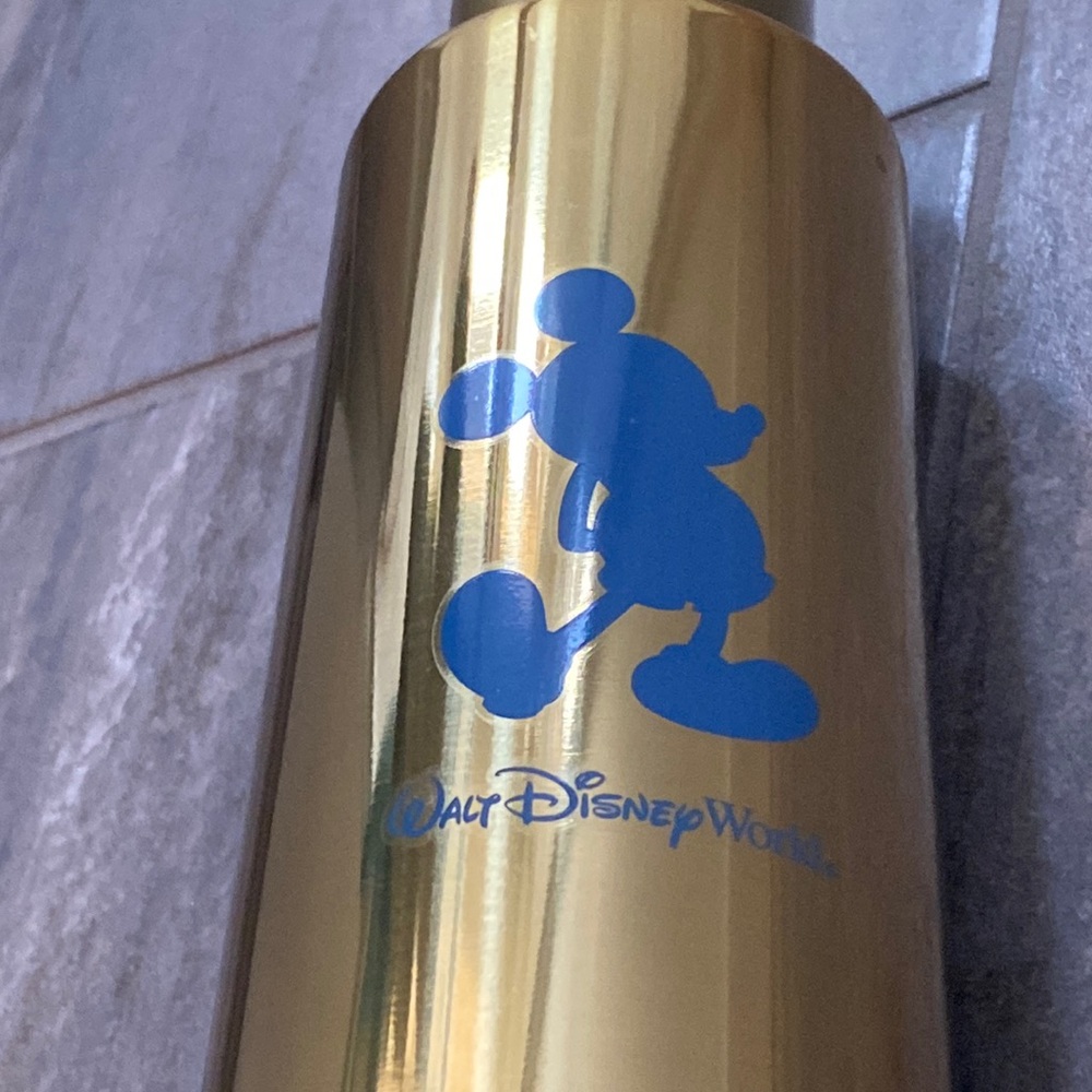 NEW Disney World Mickey 50th Anniversary Gold Insulated 20oz Bottle Starbucks